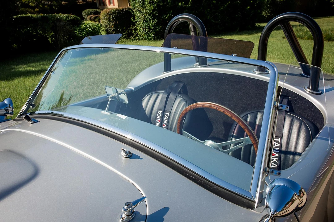 Shelby Cobra Replica - Image 24 of 31