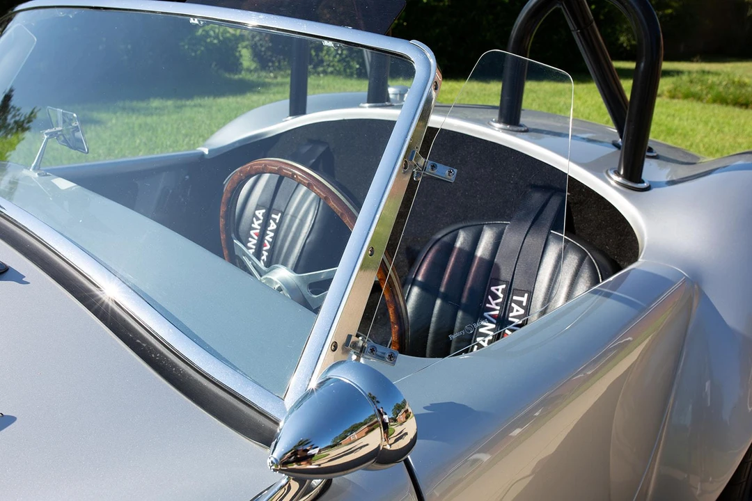 Shelby Cobra Replica - Image 25 of 31