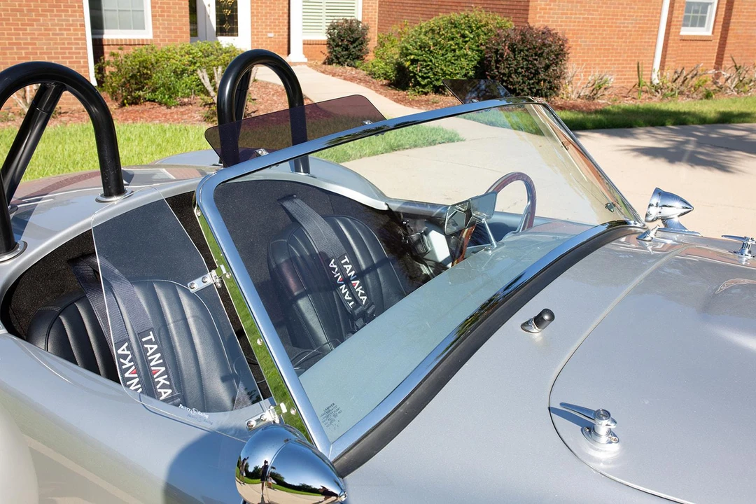 Shelby Cobra Replica - Image 27 of 31