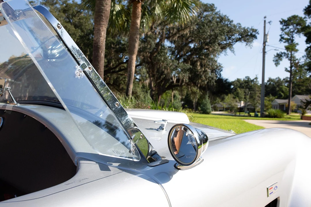 Shelby Cobra Replica - Image 29 of 31