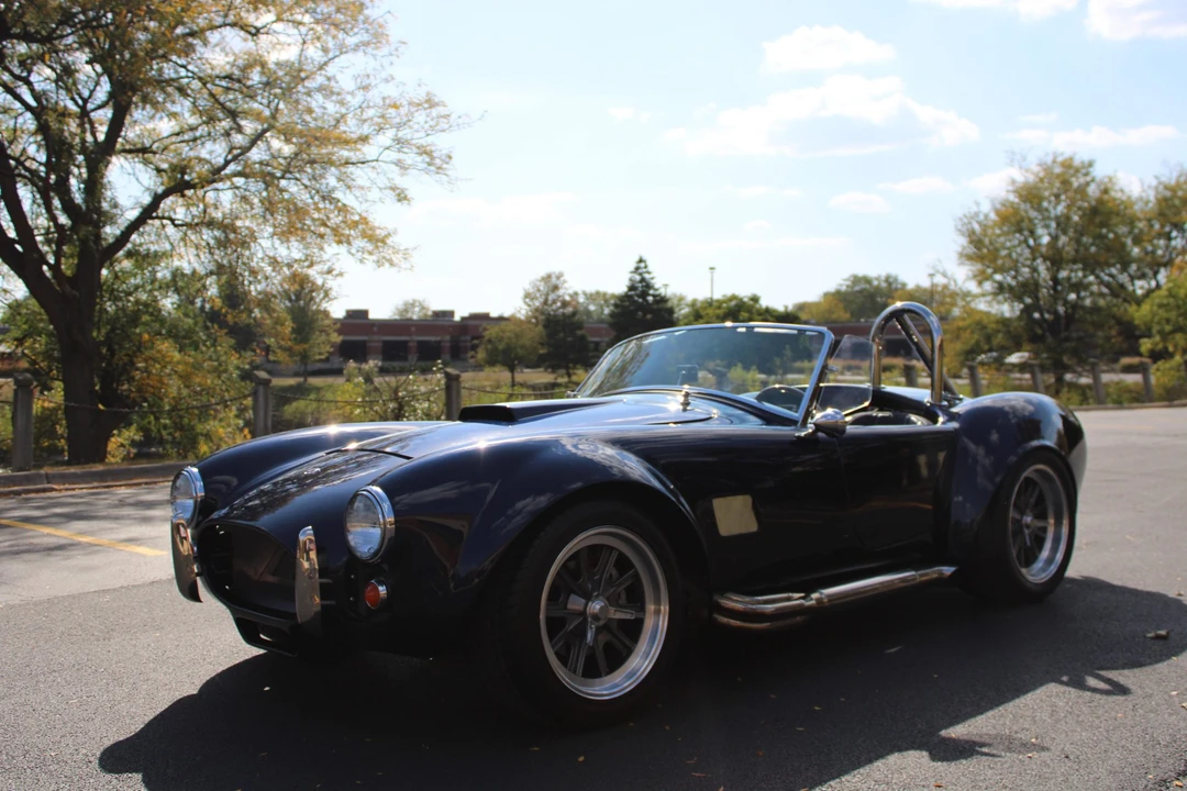 Shelby Cobra Replica - Image 13 of 31