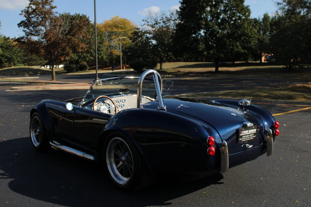 Shelby Cobra Replica - Image 23 of 31