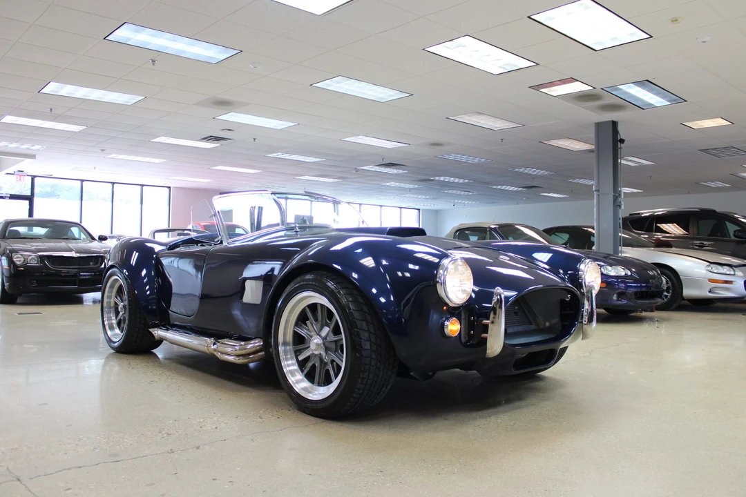 Shelby Cobra Replica - Image 12 of 31