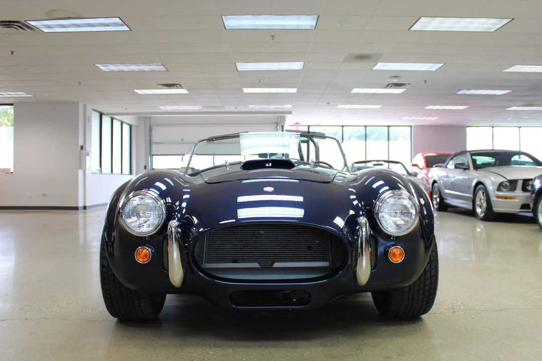 Shelby Cobra Replica - Image 2 of 31