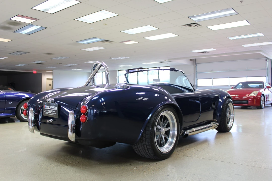 Shelby Cobra Replica - Image 10 of 31