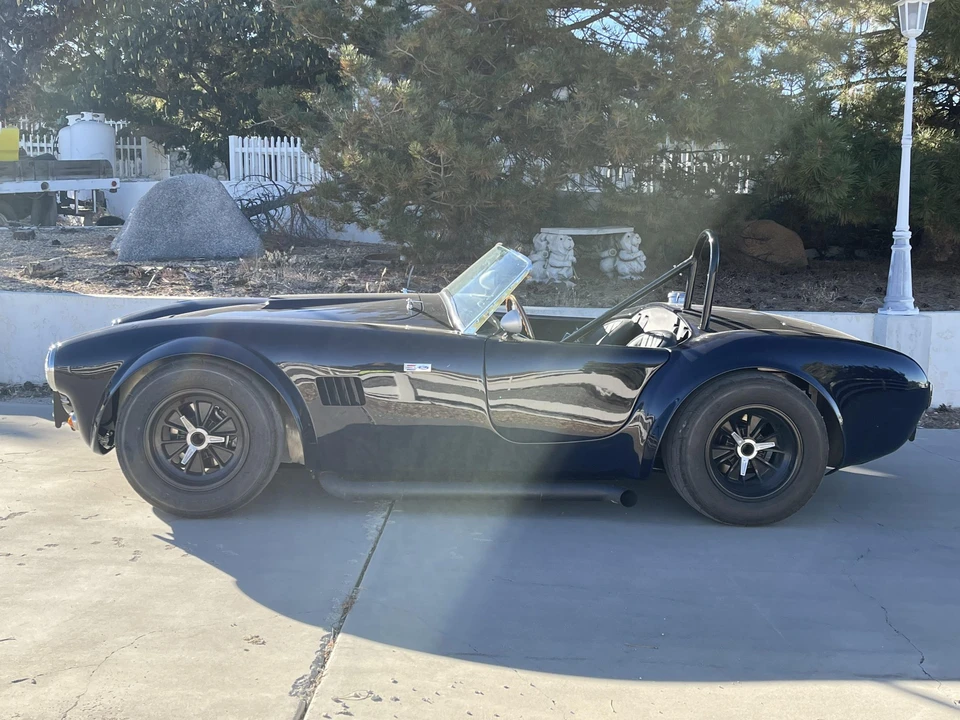 Shelby Cobra Replica - Image 9 of 31