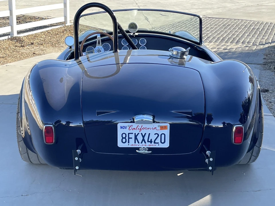 Shelby Cobra Replica - Image 7 of 31