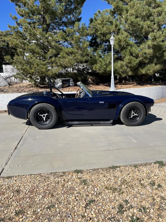 Shelby Cobra Replica - Image 14 of 31