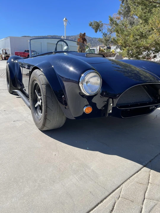 Shelby Cobra Replica - Image 13 of 31