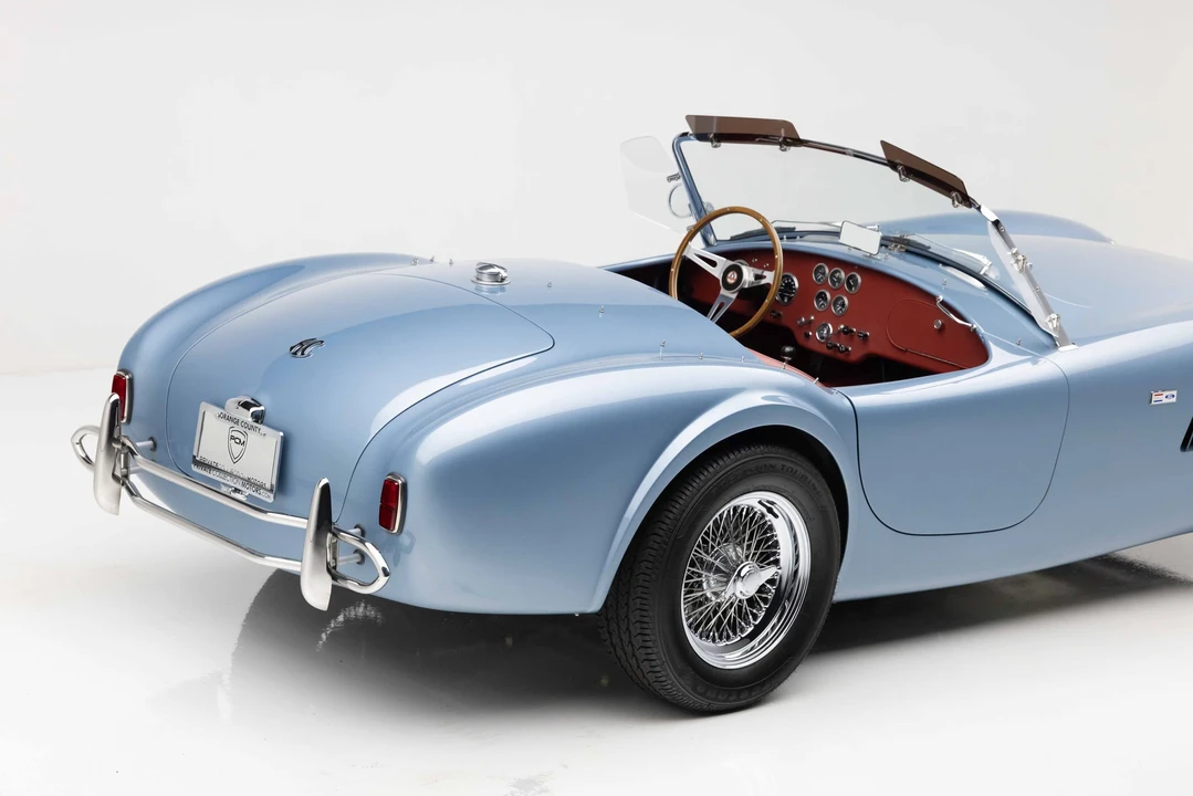 Superformance - Image 17 of 31