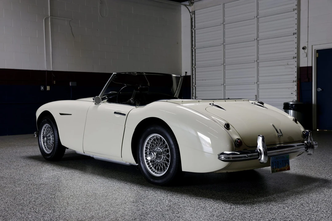 1962 Austin-Healey 3000 Mark II - Image 28 of 31