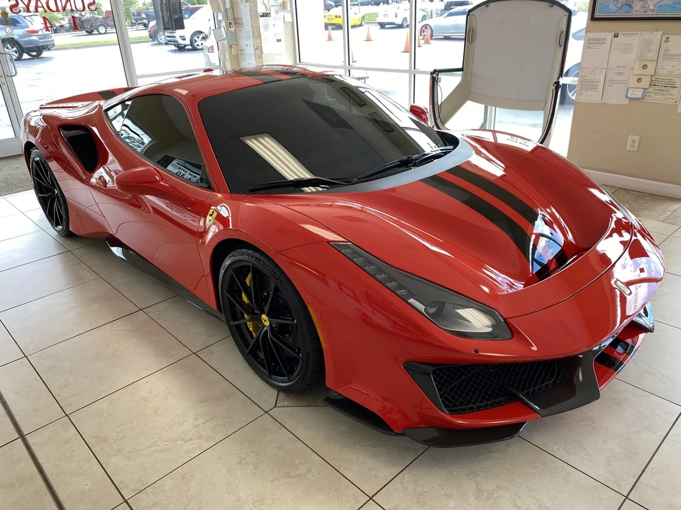 2020 Ferrari 488 Pista - Image 22 of 31