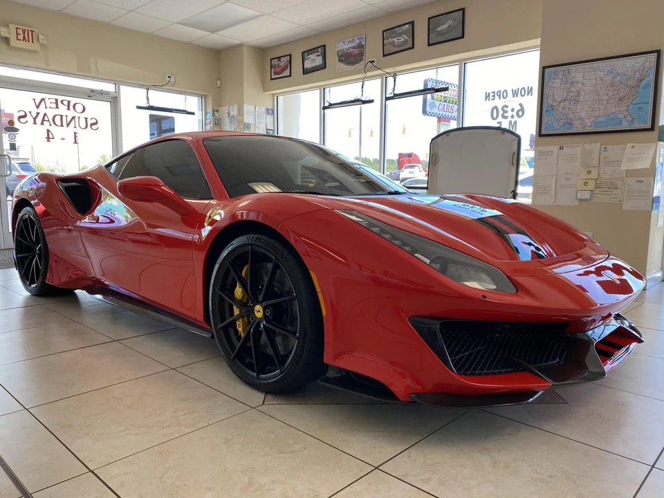 2020 Ferrari 488 Pista - Image 25 of 31