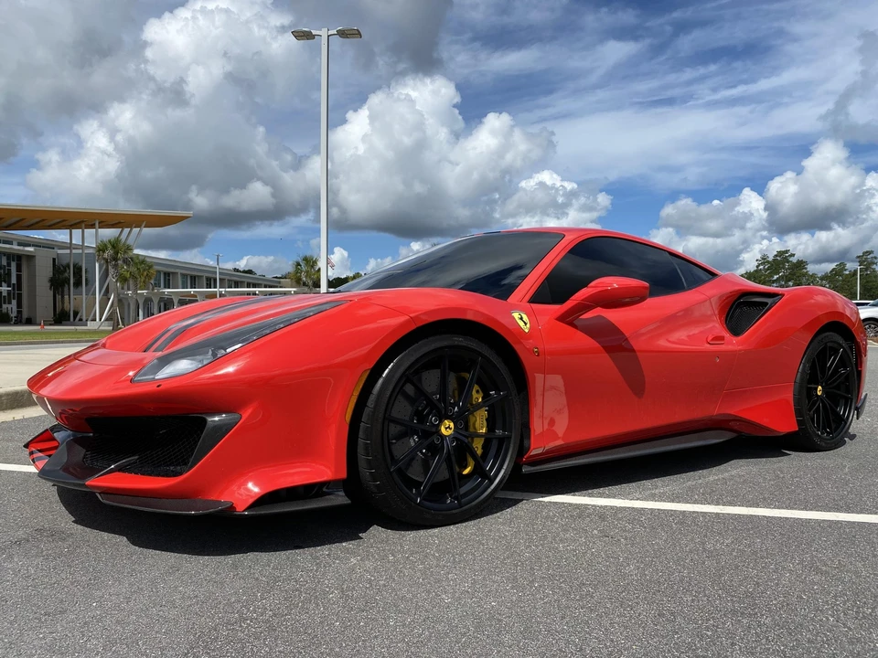 2020 Ferrari 488 Pista - Image 3 of 31