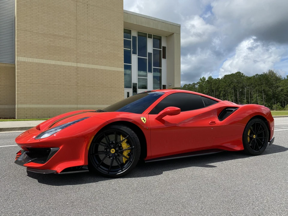 2020 Ferrari 488 Pista - Image 4 of 31