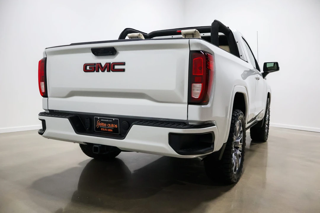 2025 GMC Sierra 5th Gen - Image 8 of 31