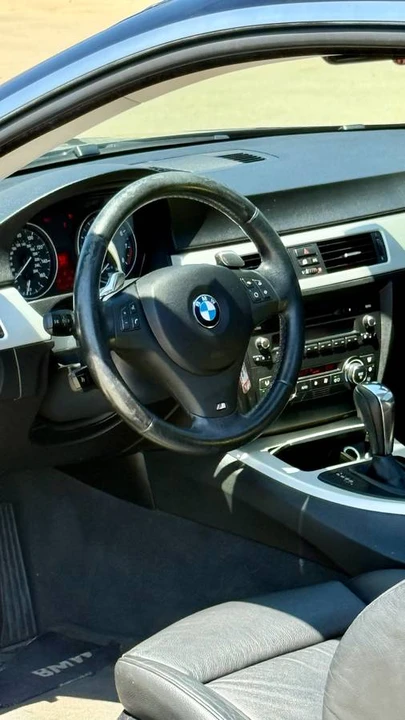 2007 BMW E90 335i Sedan - Image 9 of 18
