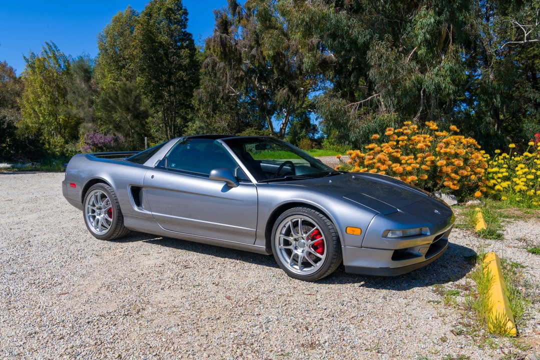 2001 Acura NA2 NSX - Image 9 of 31