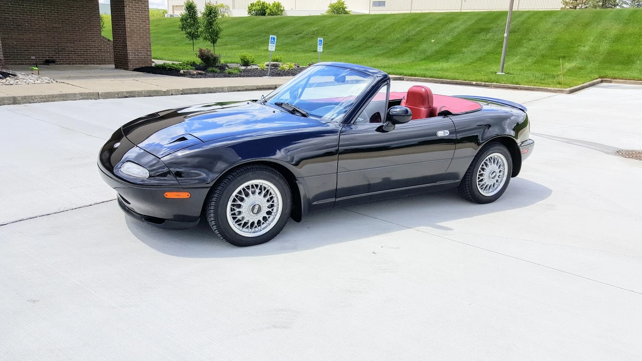 1993 Mazda NA MX-5 Miata - Image 19 of 31