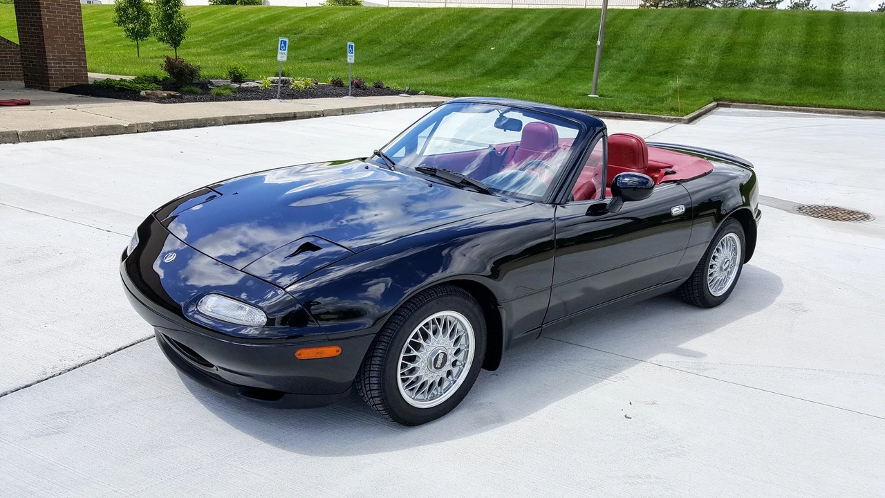 1993 Mazda NA MX-5 Miata - Image 11 of 31