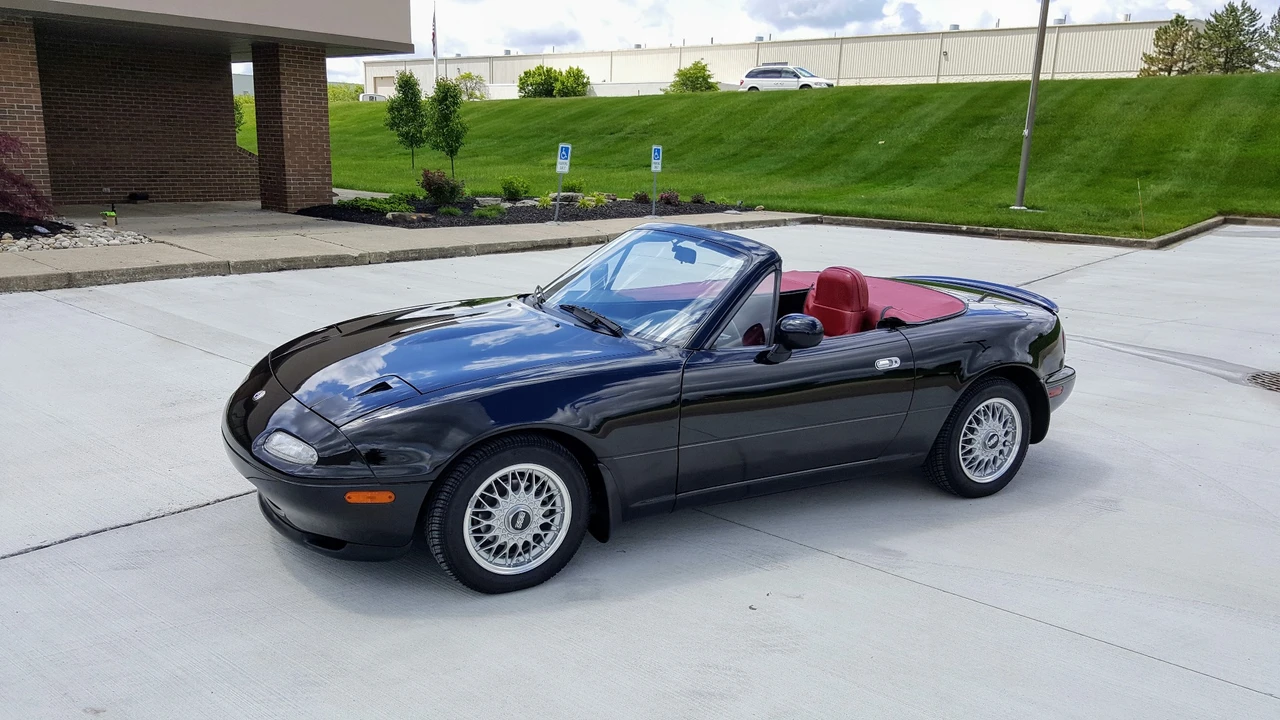 1993 Mazda NA MX-5 Miata - Image 29 of 31