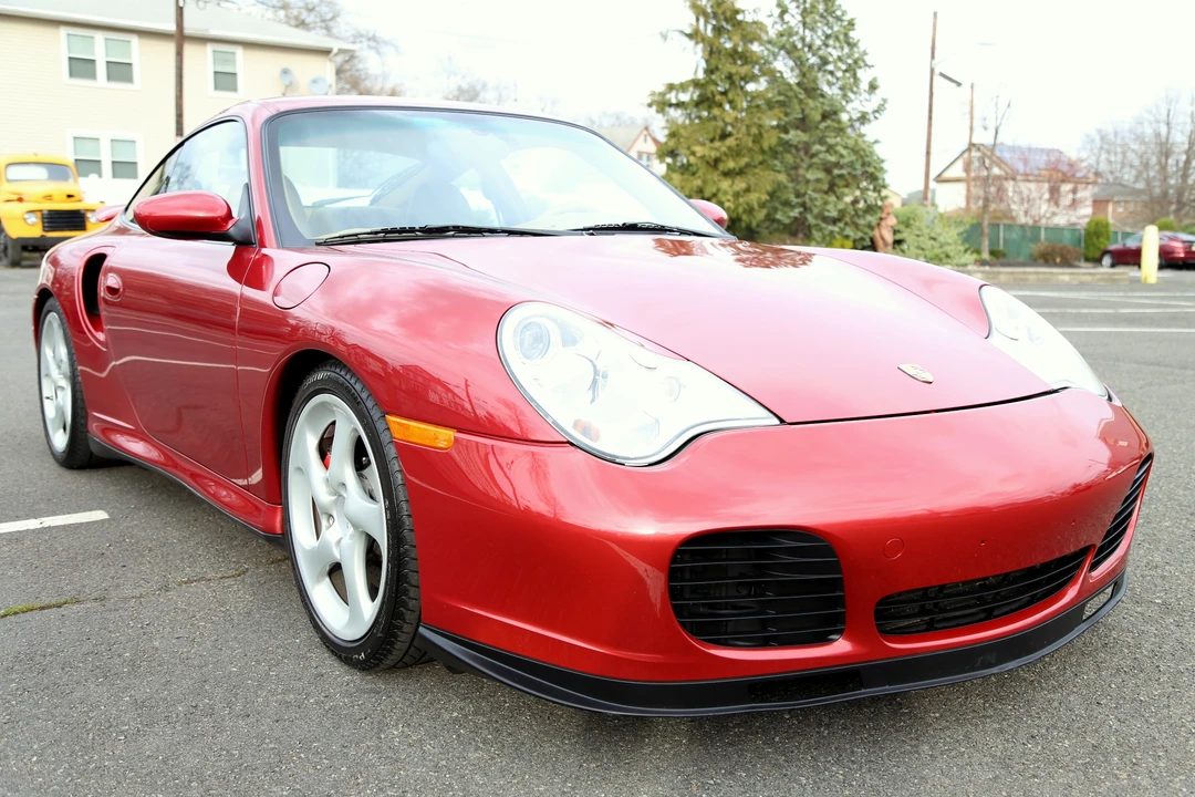 2001 Porsche 996 Turbo - Image 12 of 31