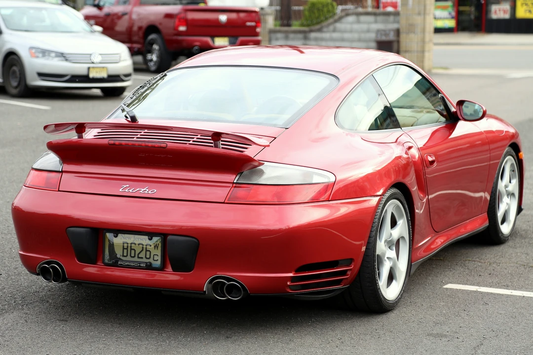 2001 Porsche 996 Turbo - Image 19 of 31
