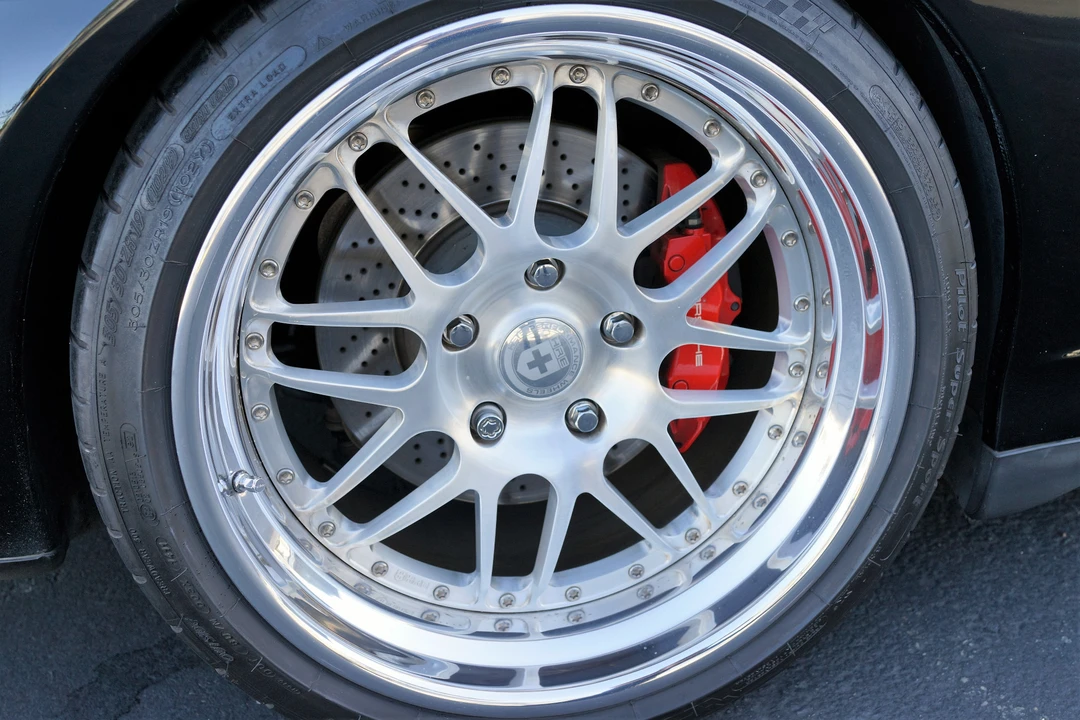 2003 Porsche 996 Turbo - Image 25 of 31