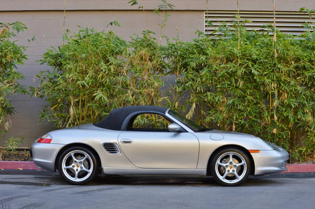 2003 Porsche 986 Boxster - Image 18 of 31