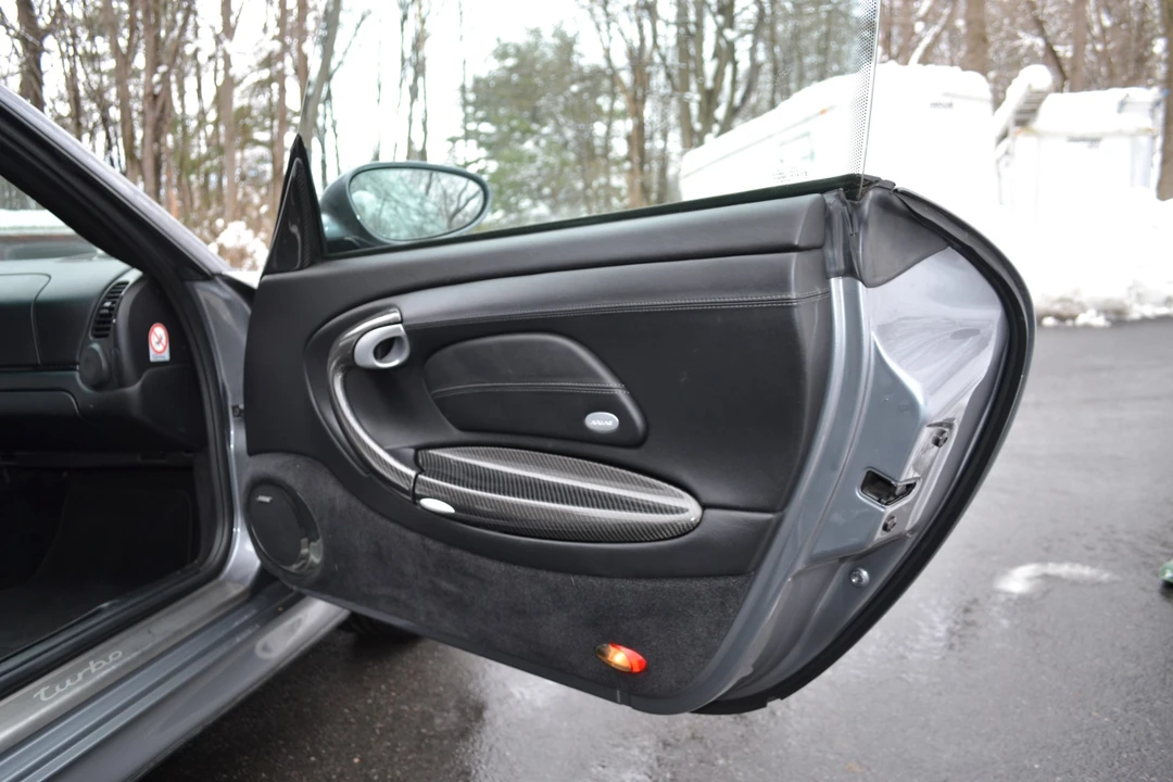 2004 Porsche 996 Turbo - Image 26 of 31