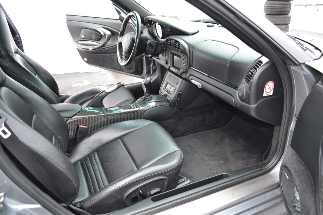 2004 Porsche 996 Turbo - Image 28 of 31