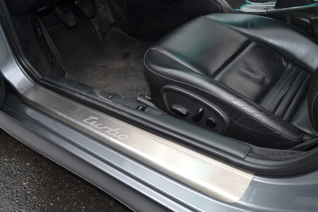 2004 Porsche 996 Turbo - Image 23 of 31