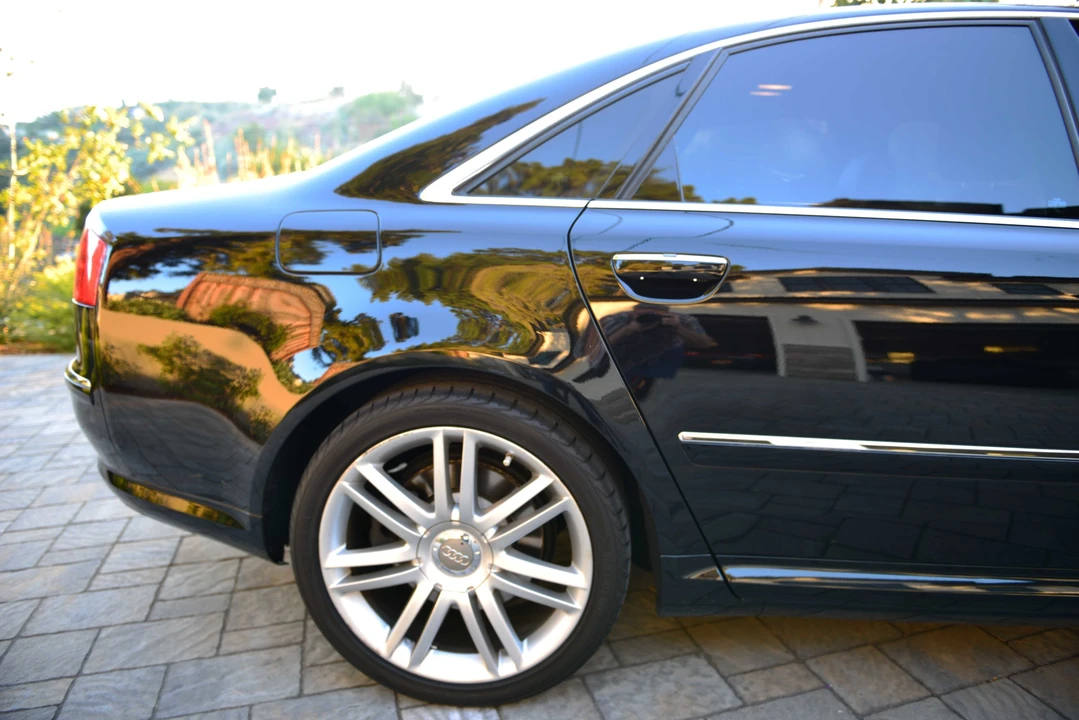 2007 Audi D3 S8 - Image 7 of 31