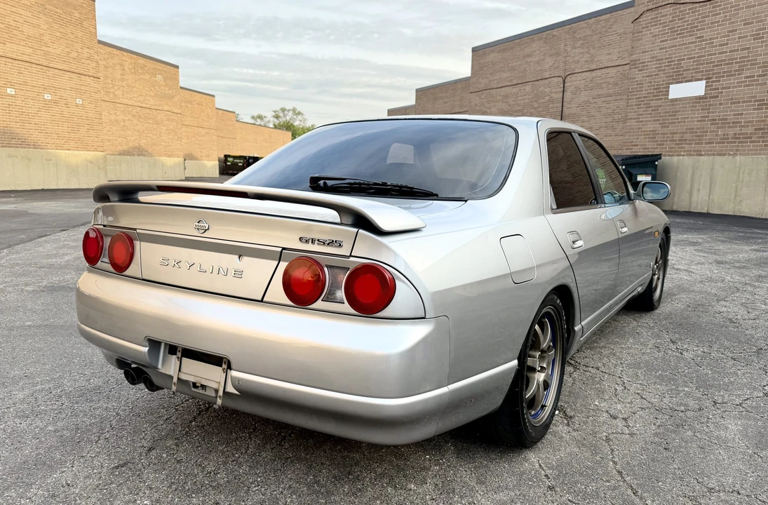 1997 Nissan R33 Skyline 9th Gen - Image 12 of 31