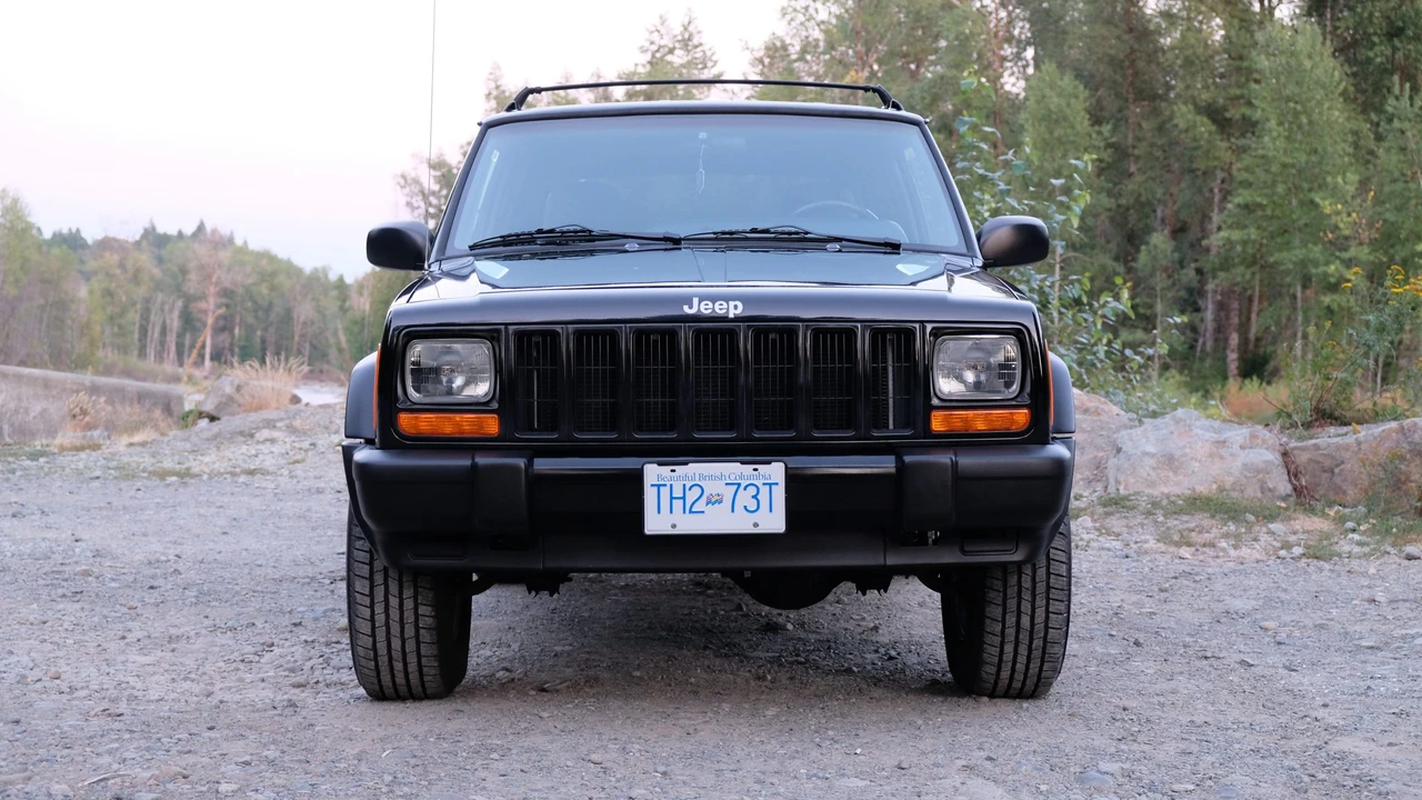 1998 Jeep XJ Cherokee - Image 28 of 31