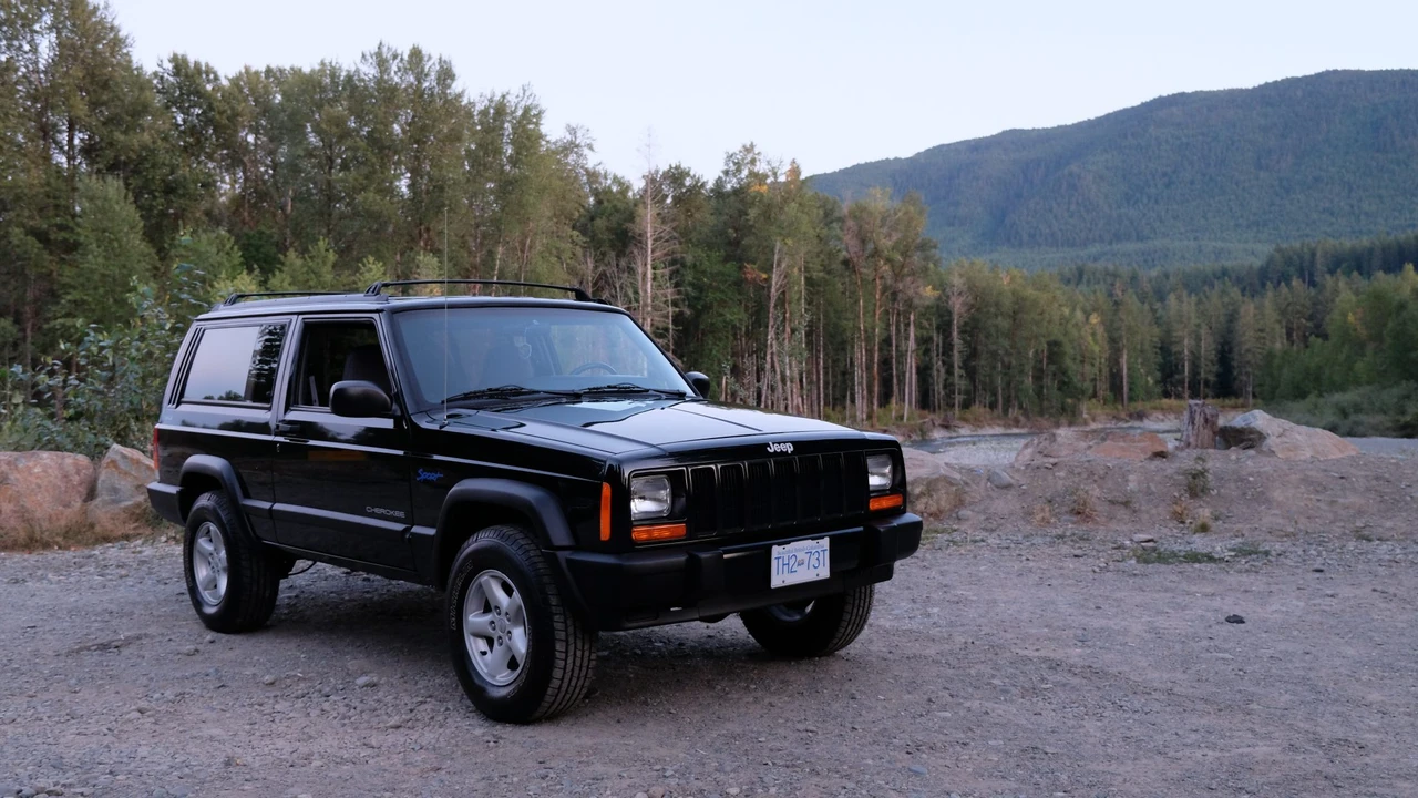 1998 Jeep XJ Cherokee - Image 26 of 31