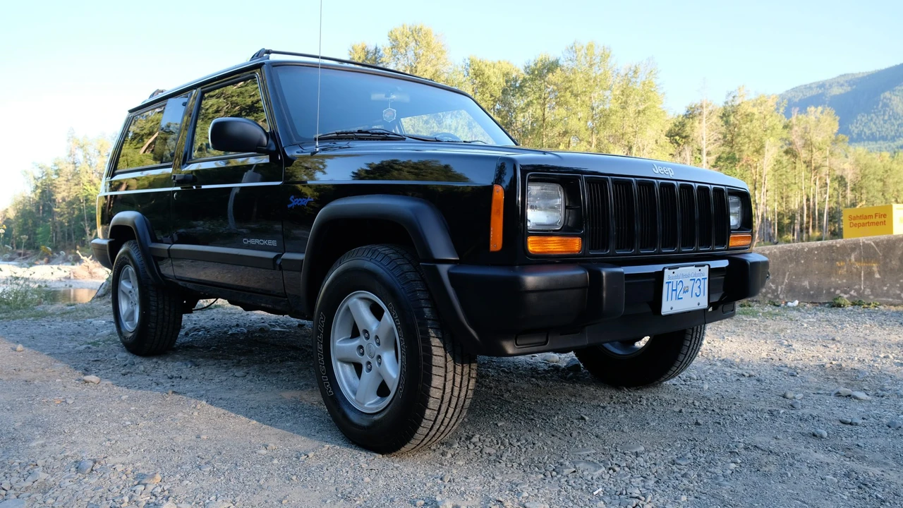 1998 Jeep XJ Cherokee - Image 25 of 31