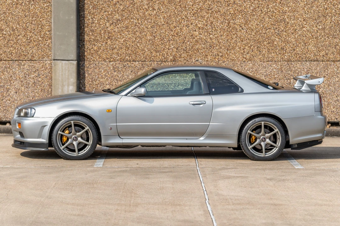 1999 Nissan R34 Skyline GT-R 10th Gen - Image 13 of 31