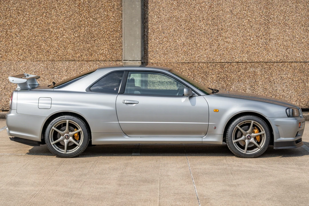 1999 Nissan R34 Skyline GT-R 10th Gen - Image 18 of 31