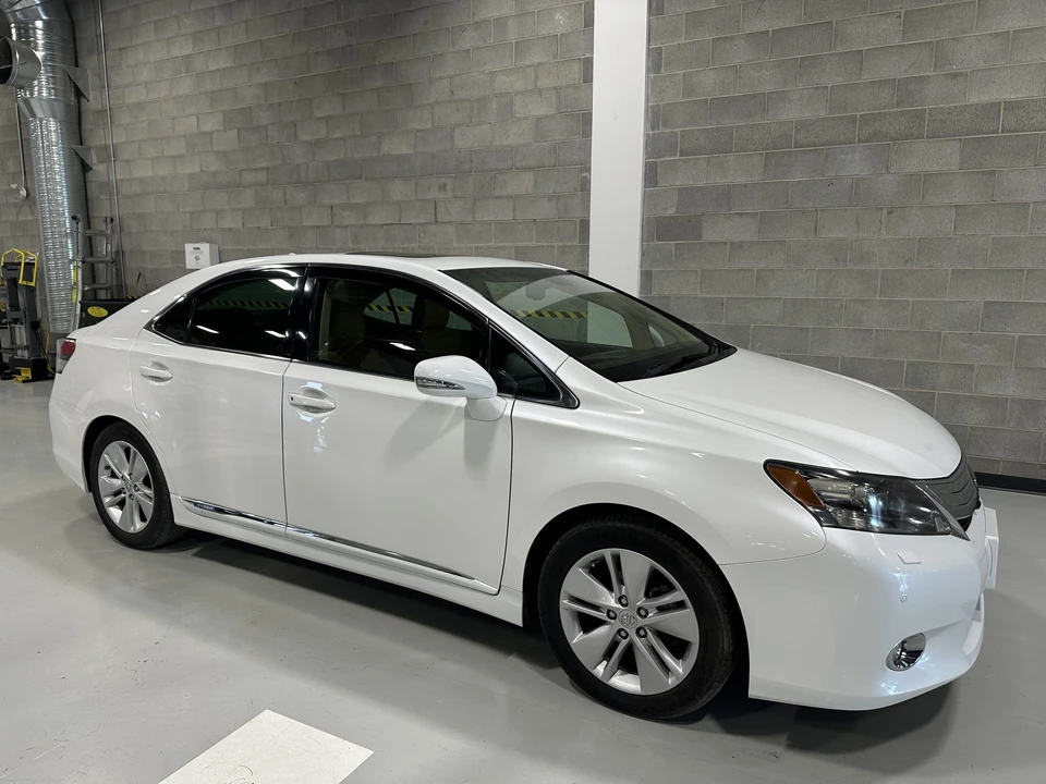 2010 Lexus HS - Image 13 of 31
