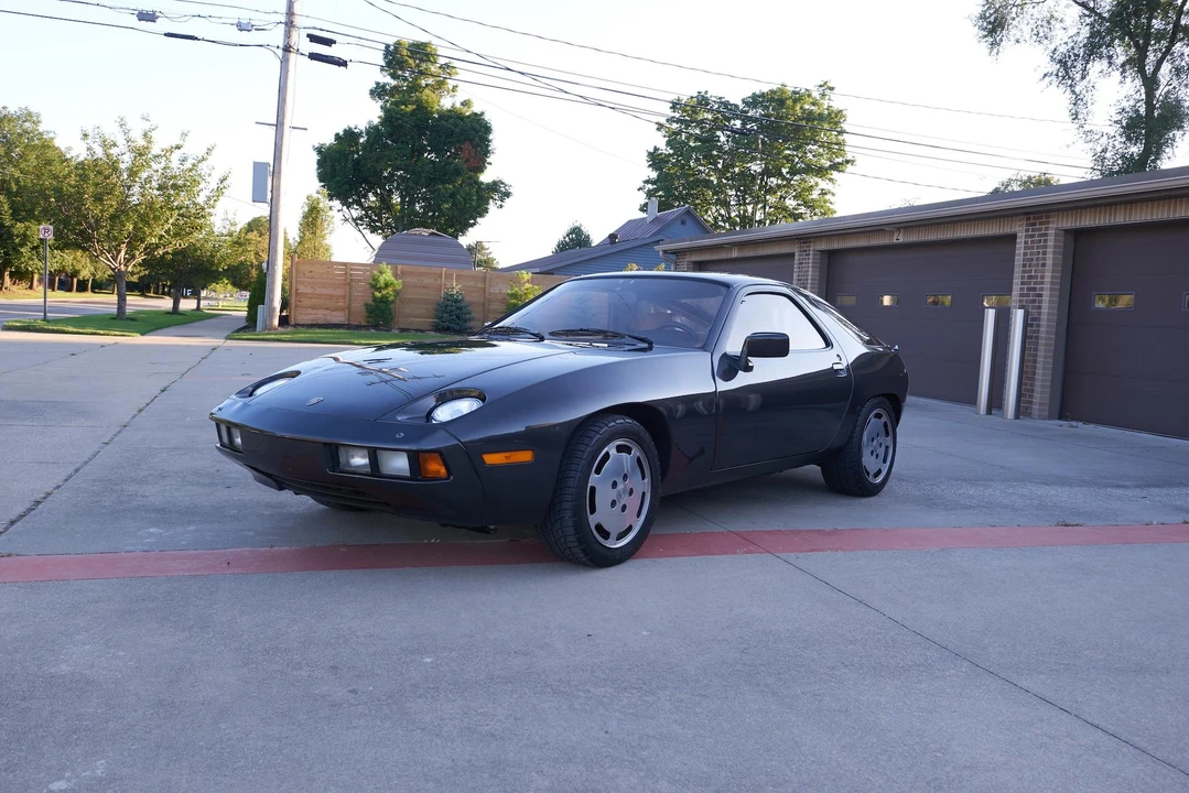 1980 Porsche 928 S - Image 2 of 31
