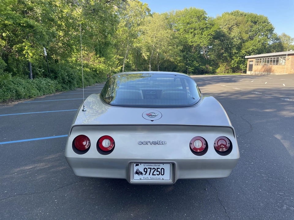 1982 Chevrolet Corvette C3 - Image 11 of 31