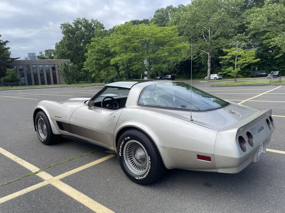 1982 Chevrolet Corvette C3 - Image 9 of 31