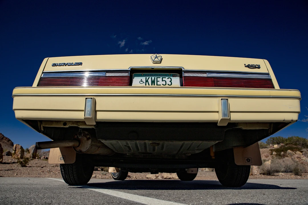 1982 Chrysler LeBaron - Image 10 of 31