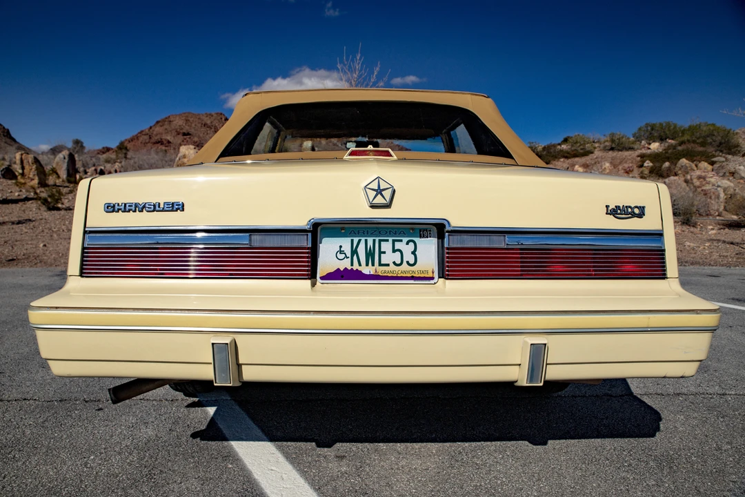 1982 Chrysler LeBaron - Image 9 of 31