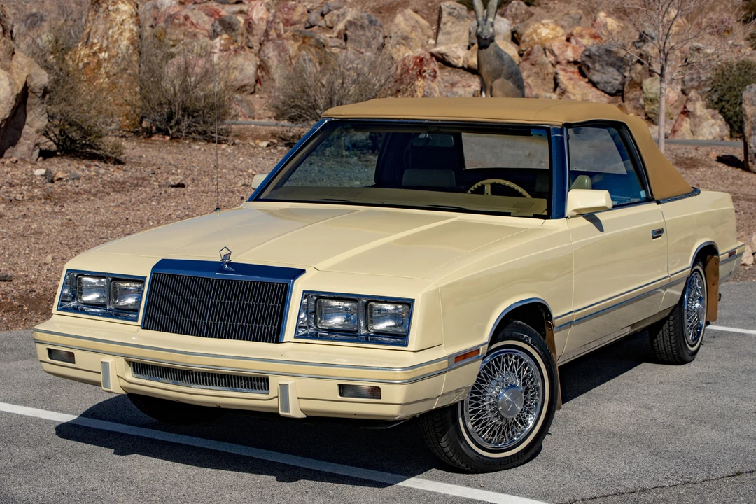 1982 Chrysler LeBaron - Image 5 of 31