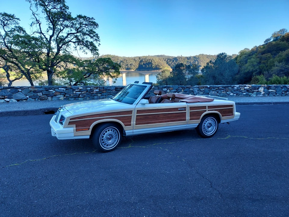 1983 Chrysler LeBaron - Image 5 of 31