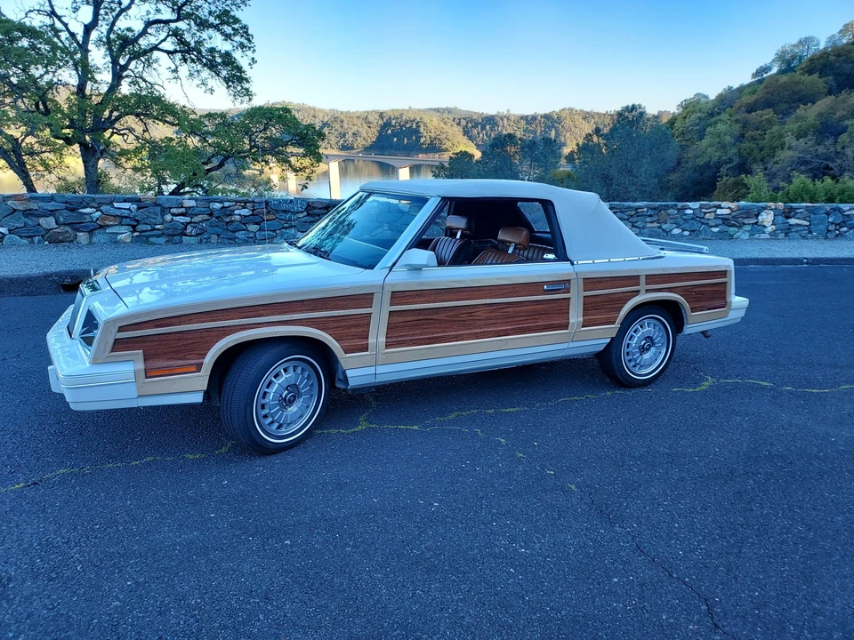 1983 Chrysler LeBaron - Image 3 of 31