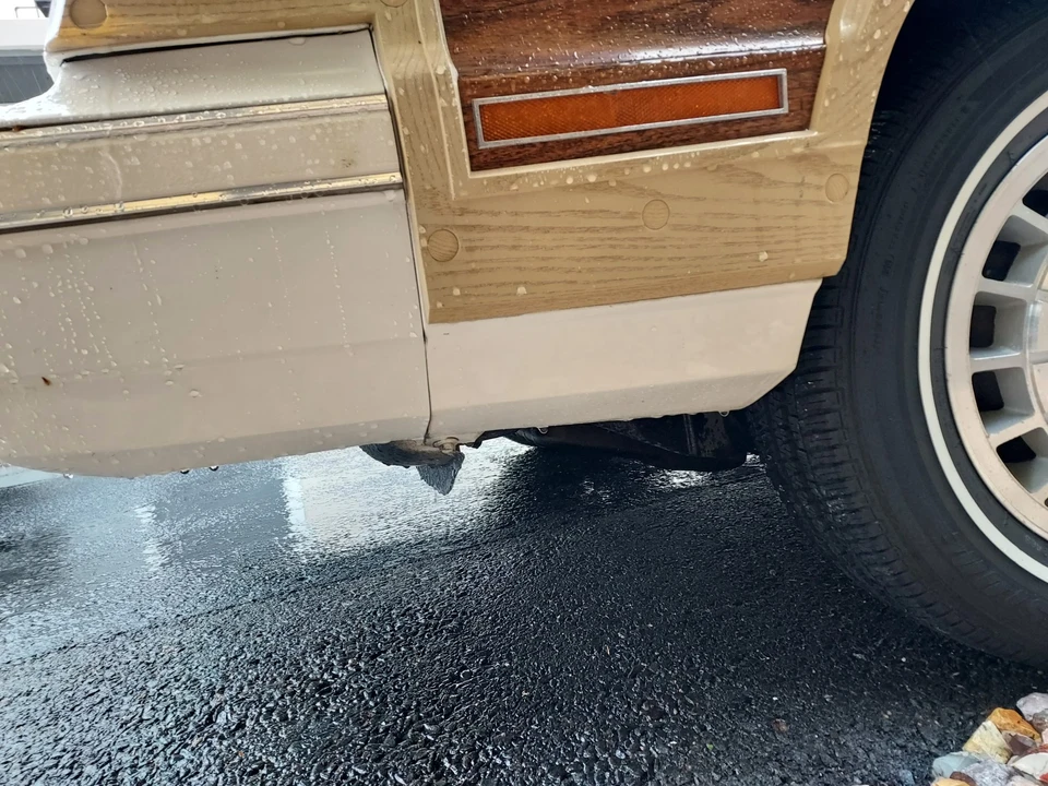 1983 Chrysler LeBaron - Image 18 of 31