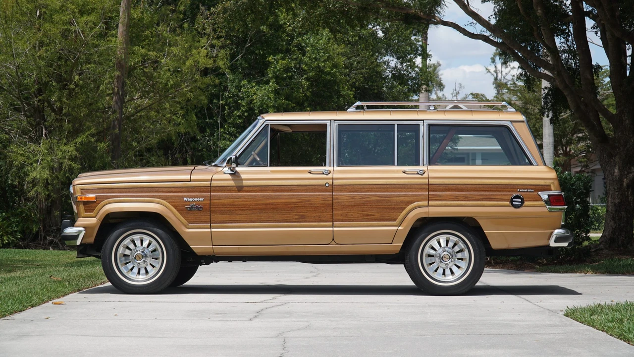 1983 Jeep SJ Wagoneer - Image 30 of 31